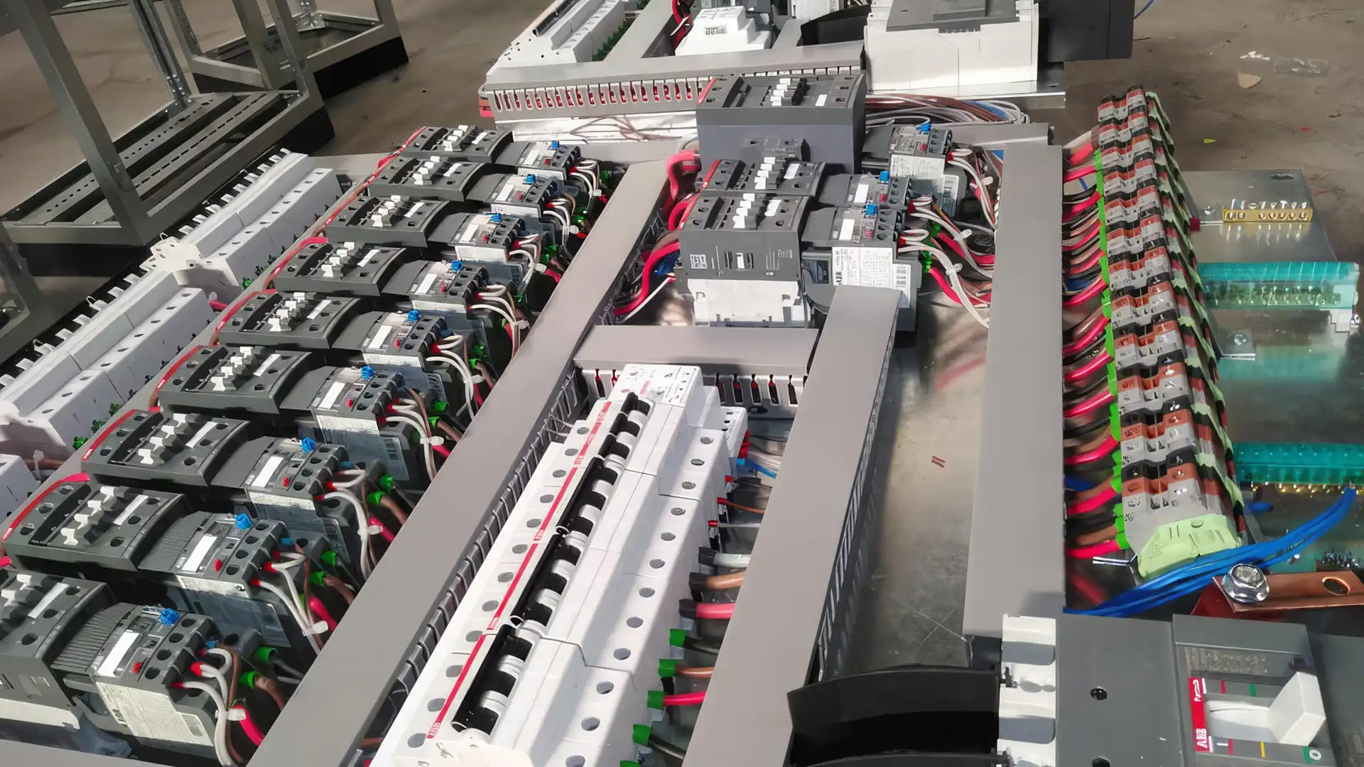 deltapan-hakkimizda-1